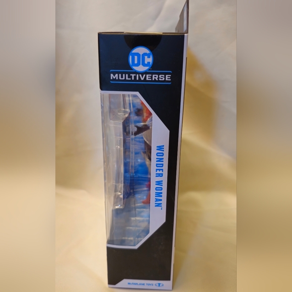 Wonder woman flashpoint Gold Label - Picture 4 of 6